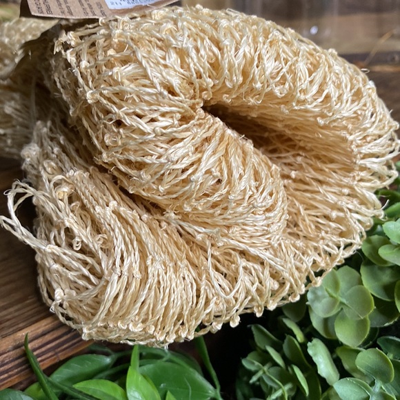 Pottery Barn Hand Woven Abaca Large Net Table Runner Nautical Natural Decoration - Picture 6 of 11